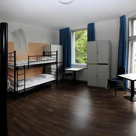 Auberge de jeunesse Big City *
